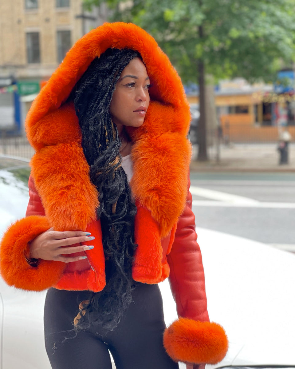 WOMEN - 3/4 BLACK & GREY FOX FUR WITH HOOD