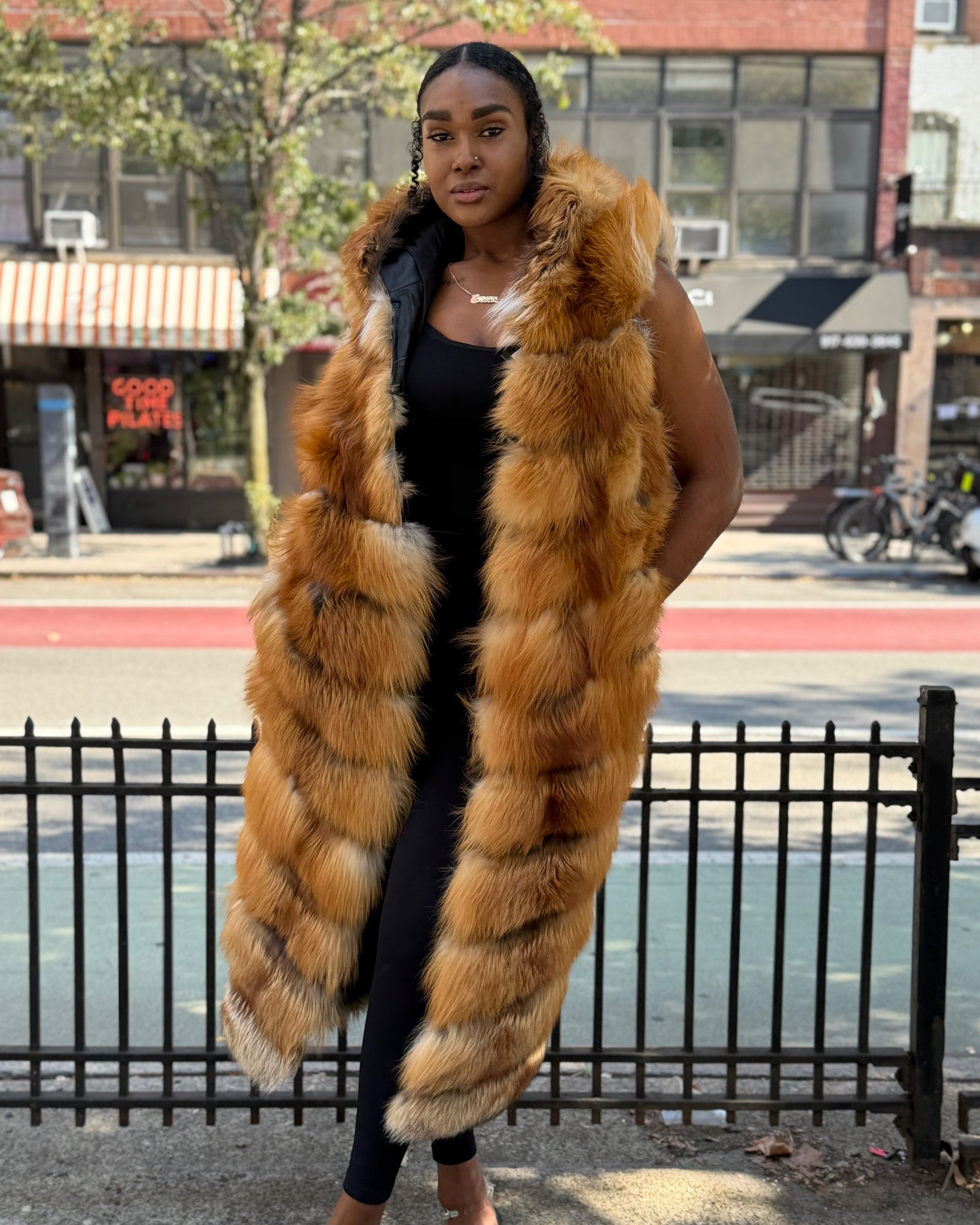 WOMEN FULL LENGTH FOX VEST-RED FOX