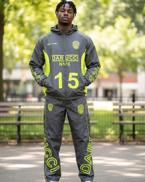 MEN WINDBREAKER- BLACK & NEON GREEN