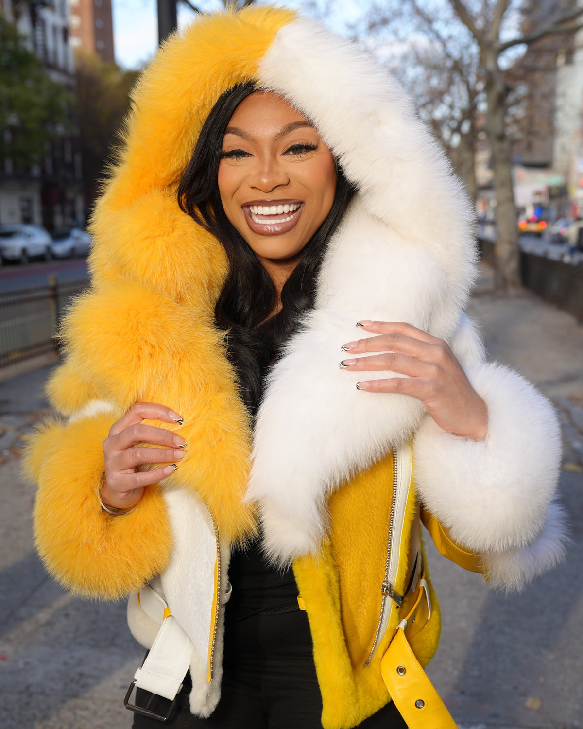 WOMEN SHEARLING- YELLOW & WHITE BIKER STYLE WITH FOX FUR