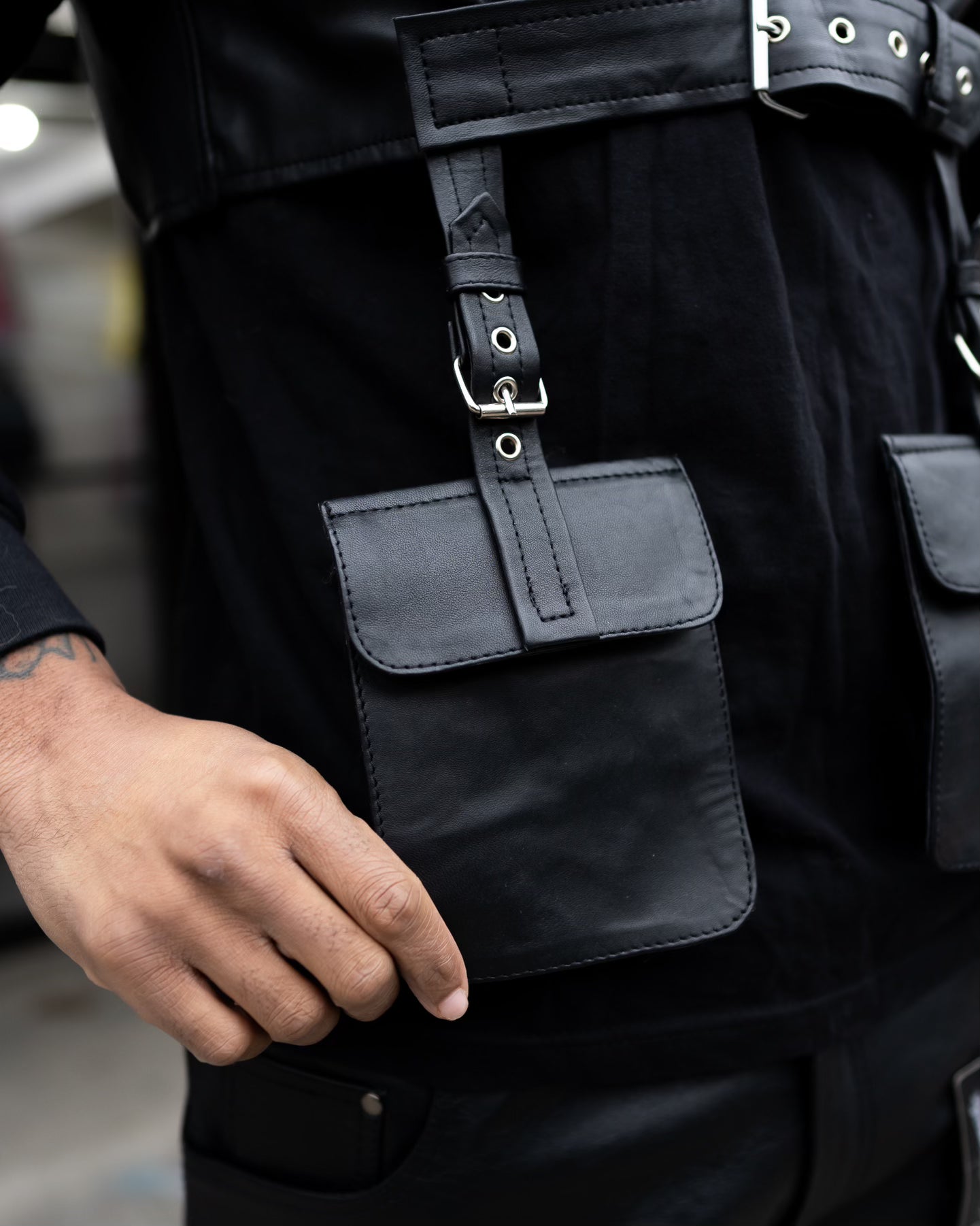 LEATHER COMBAT VEST- BLACK