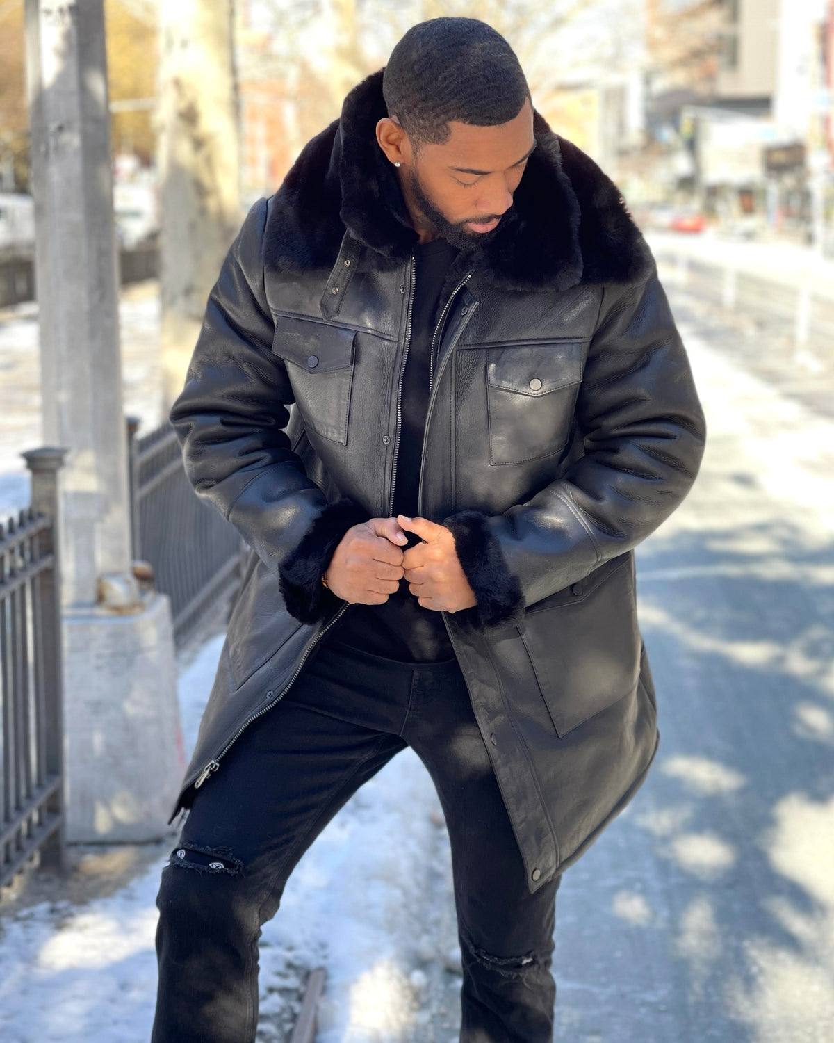MEN SHEARLING- BLACK 3/4 TRENCH WITH POCKET
