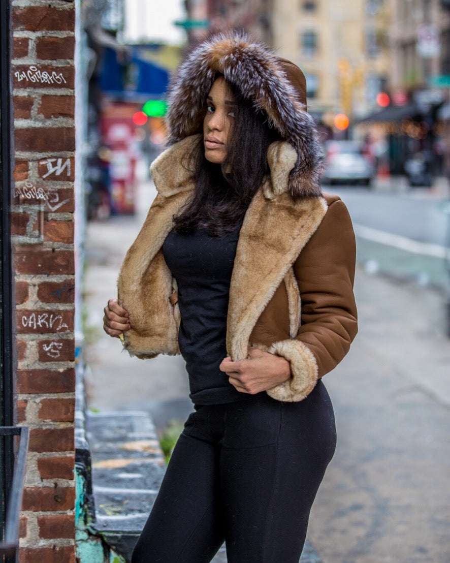 WOMEN SHEARLING- CROP TOP COGNAC WITH CRYSTAL FOX HOOD
