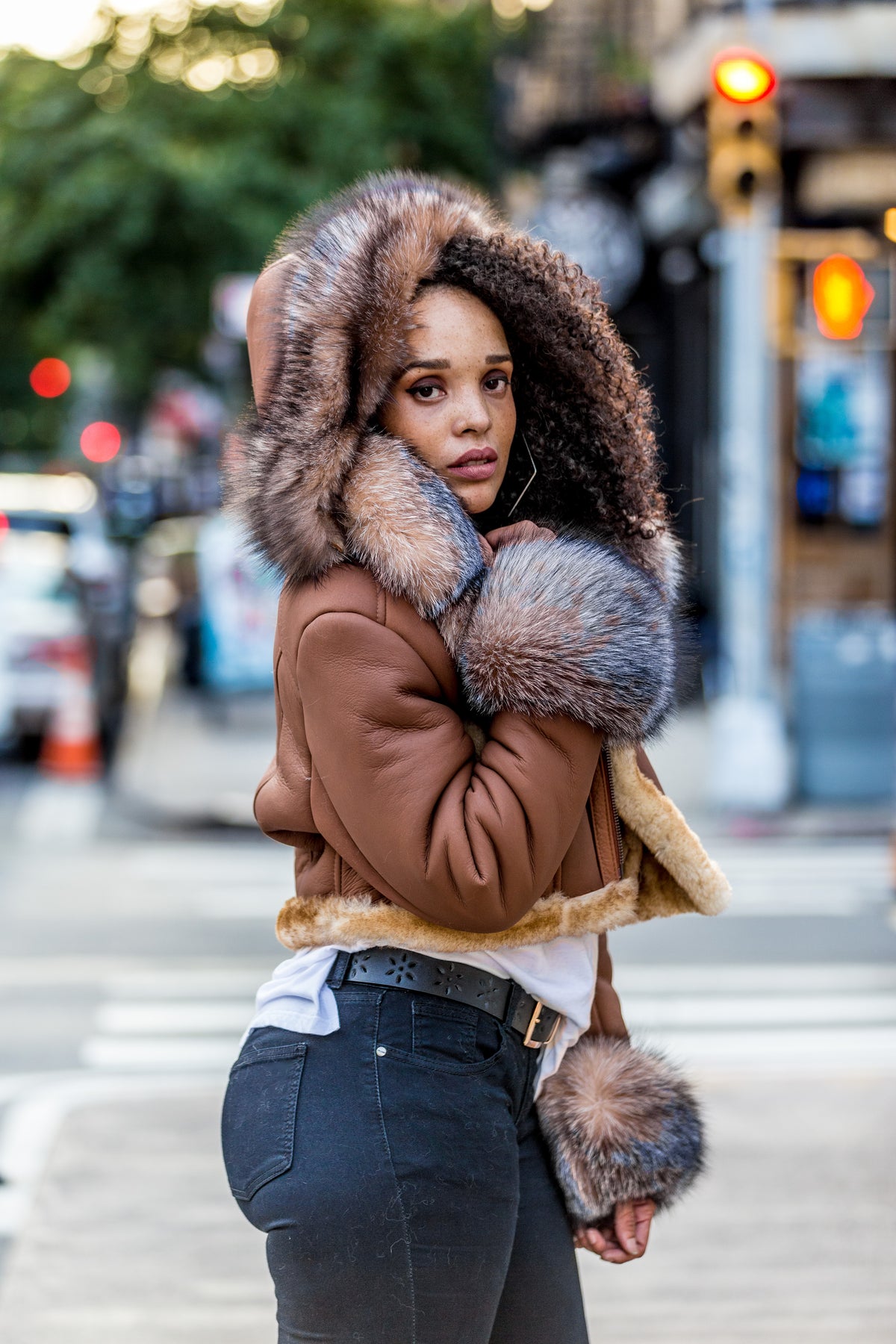WOMEN SHEARLING- CROP TOP COGNAC WITH CRYSTAL FOX FUR