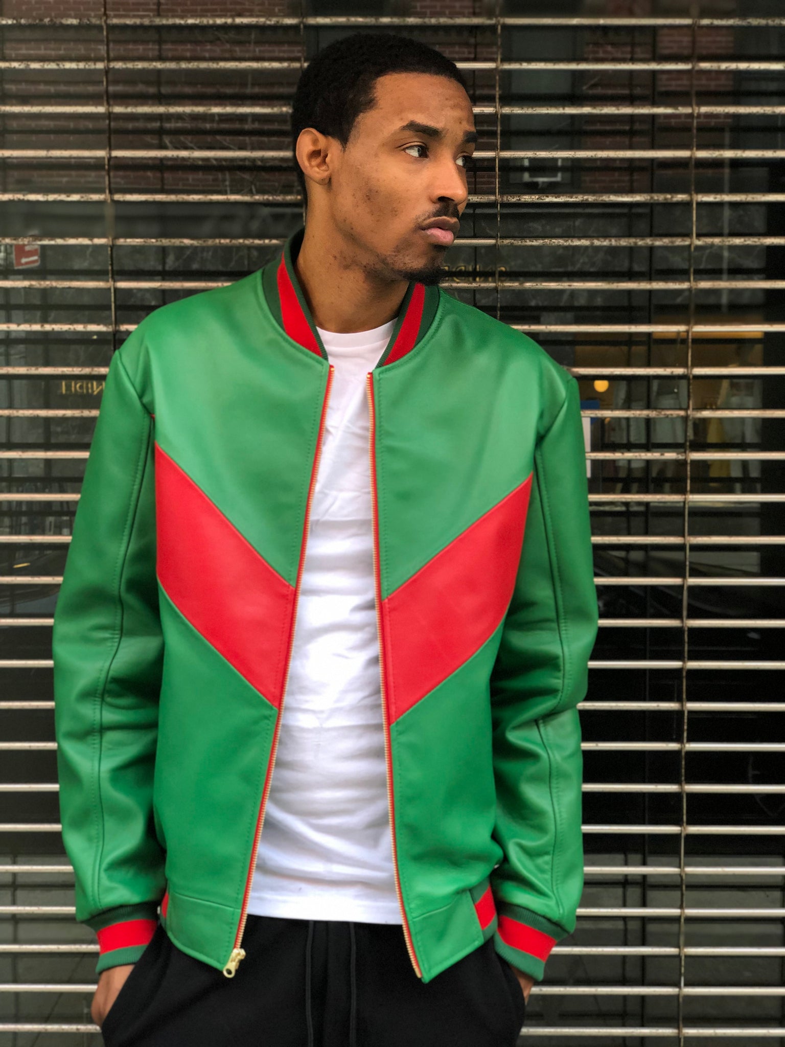 MEN LIGHT WEIGHT JACKET- GREEN AND RED