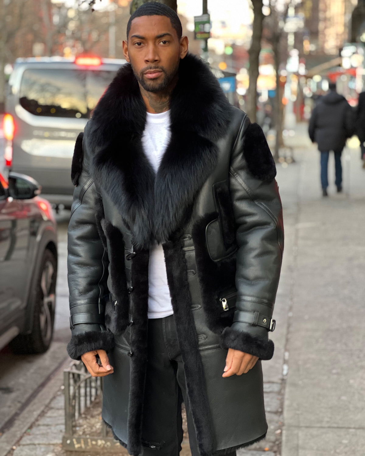 MEN SHEARLING- BLACK 3/4 WITH CRYSTAL FOX NO HOOD