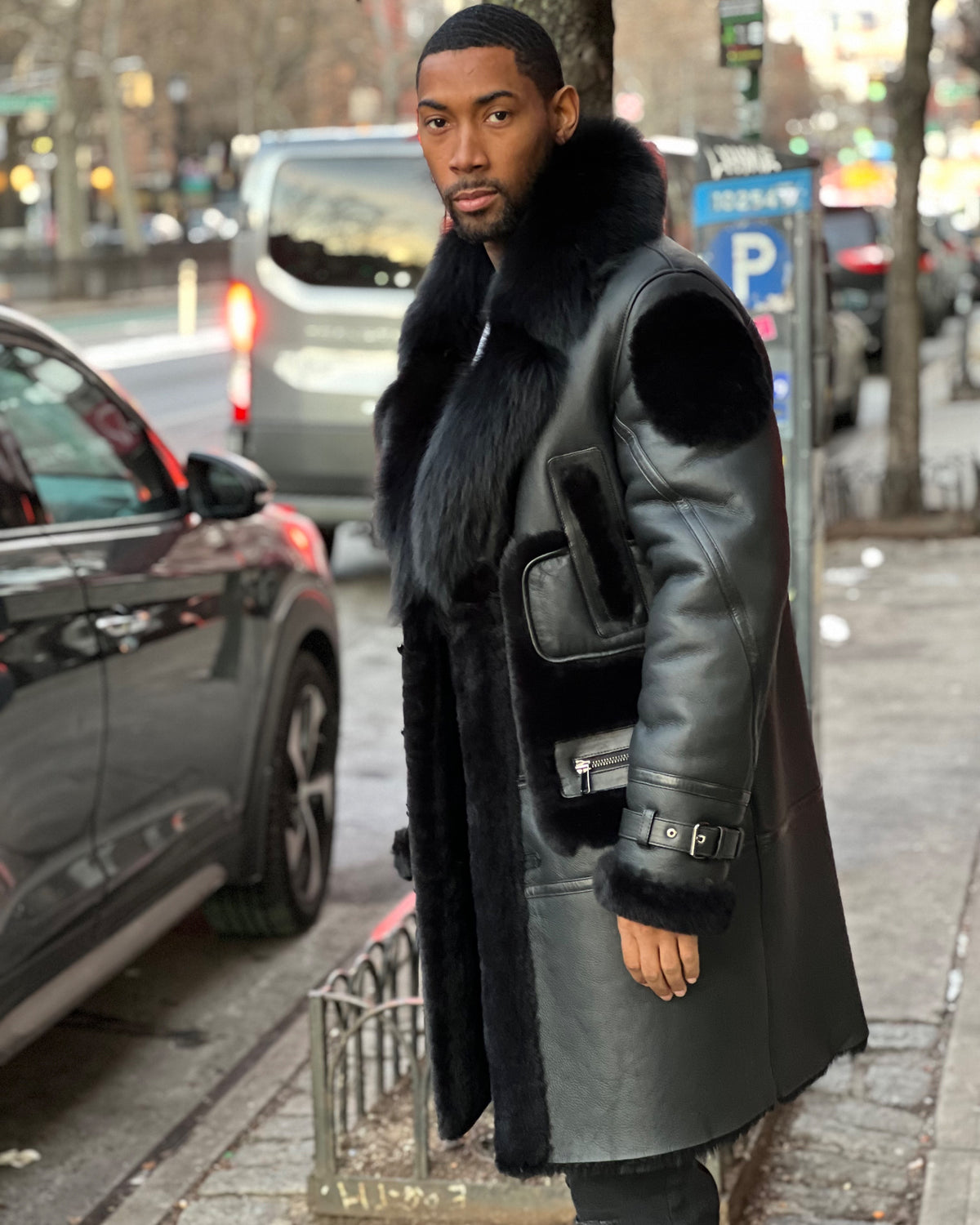 MEN SHEARLING- BLACK 3/4 WITH CRYSTAL FOX NO HOOD