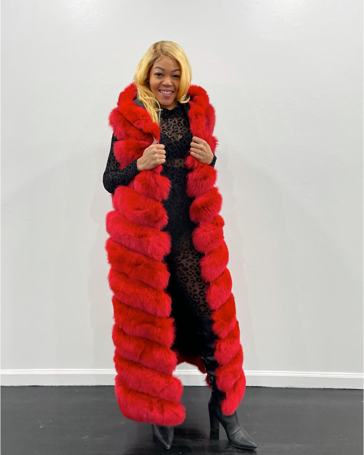 WOMEN FULL LENGTH FOX VEST-RED