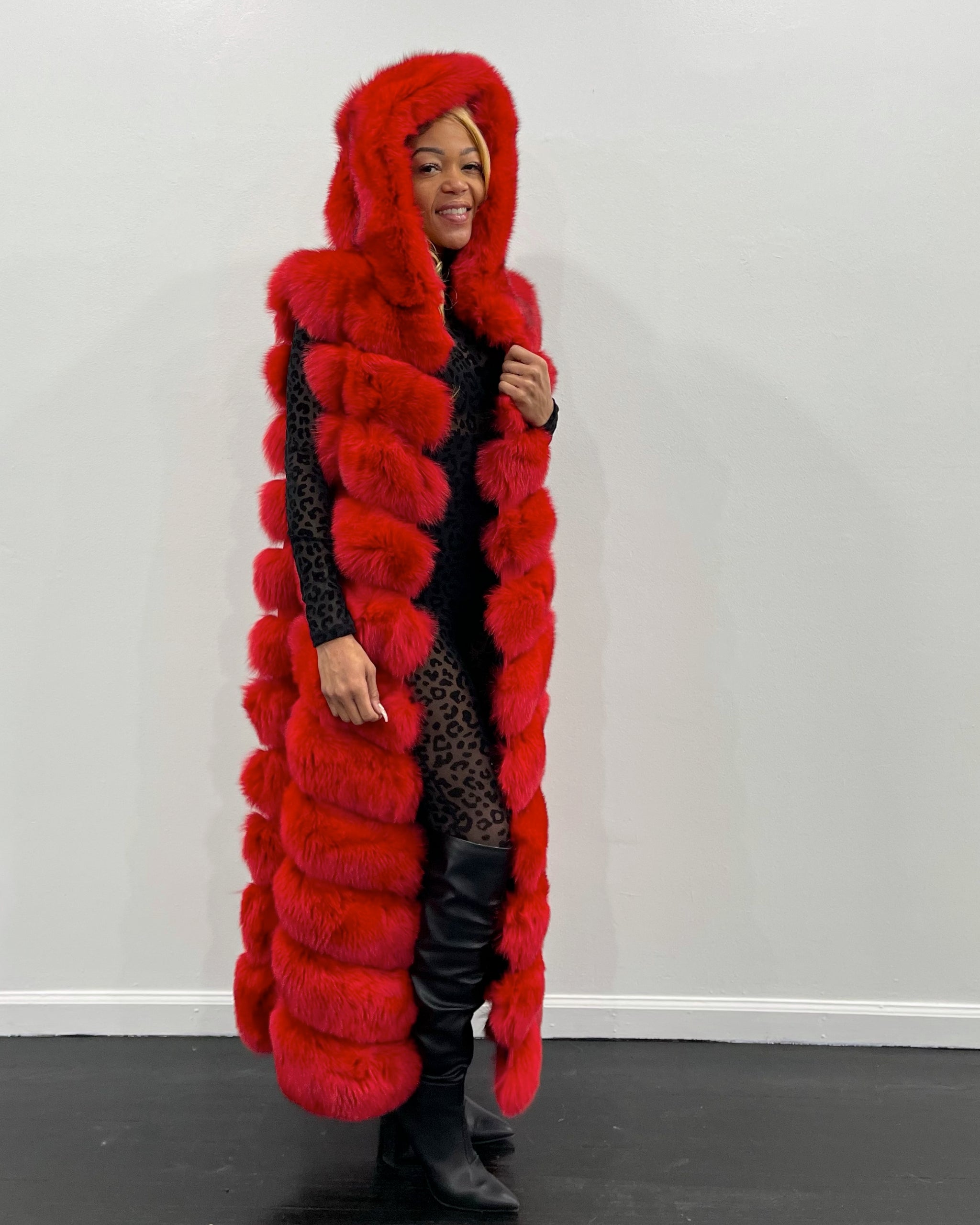 WOMEN FULL LENGTH FOX VEST-RED – DaRucci Leather