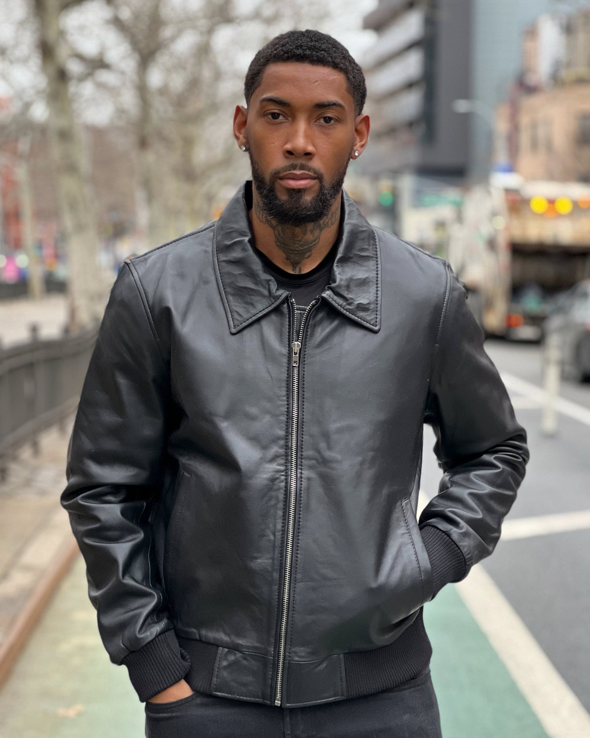 MEN LIGHT WEIGHT JACKET- BLACK WITH COLLAR